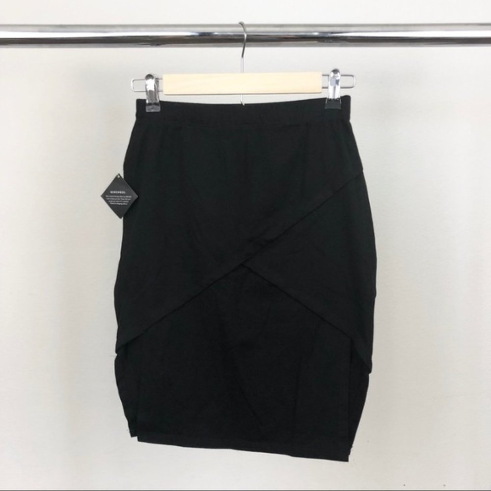 NWT Nasty Gal Cotton Tulip Slit Hem Mini Skirt